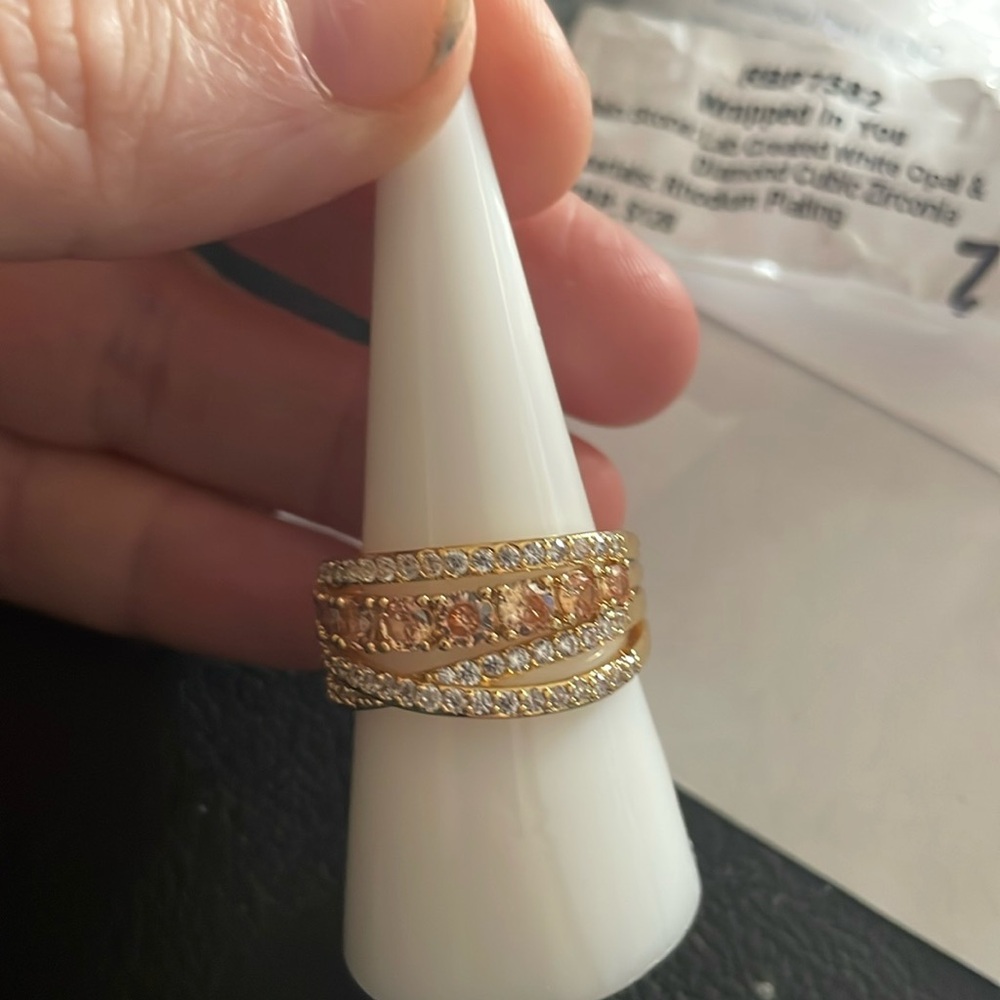 Simply divine ring bomb party
